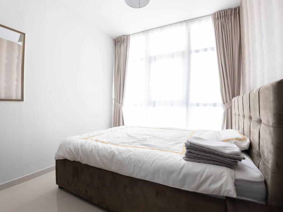 Corner 3bedroom Townhouse In Avencia Cluster Dh2 * Dubai