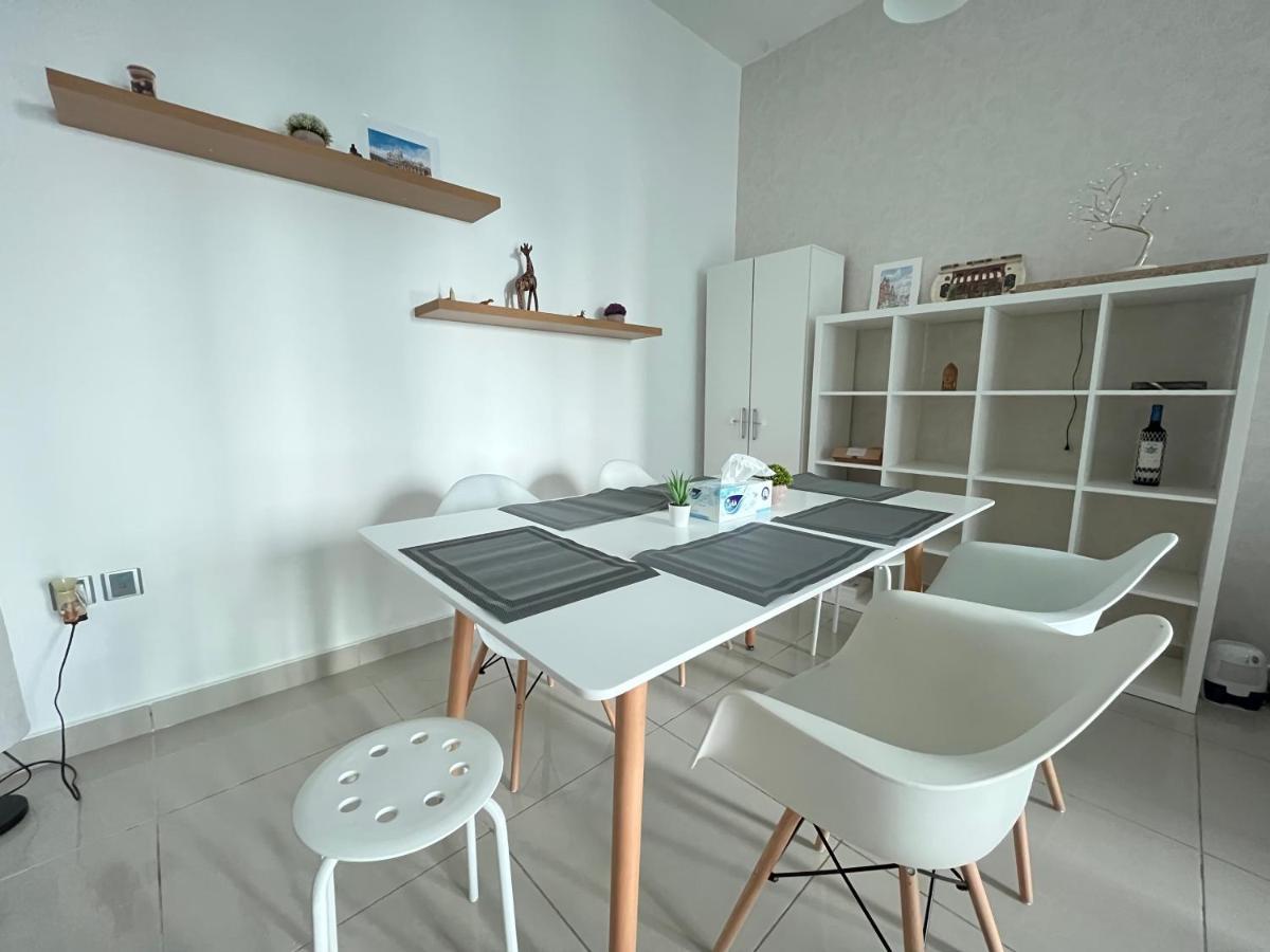 Apartment Tiger Tower- Marina Pinnacle, Marina 1 Bedroom Apt, Marina And Palm View *