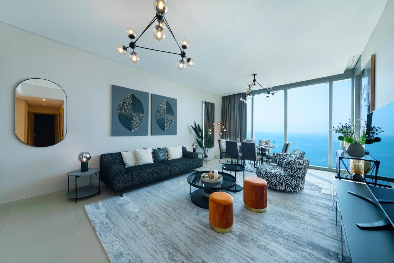 Maison Privee - 2br With Exclusive Sea Views In 5242 Marina Apartment Dubai