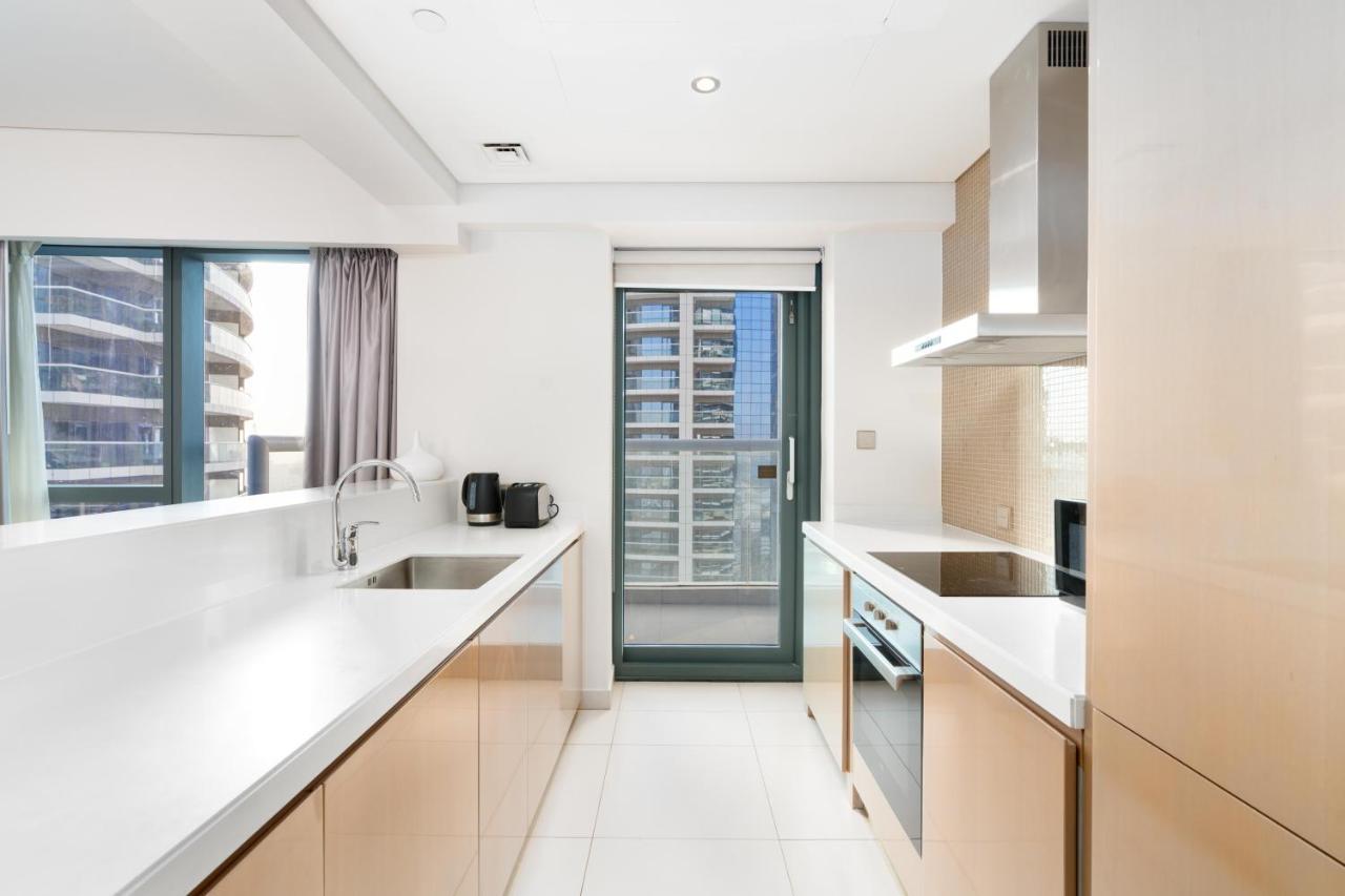 Apartment Lux Bnb Paramount Tower I Burj Views