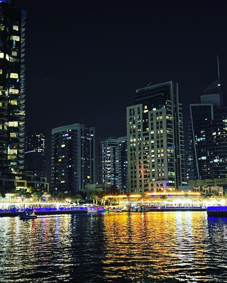 Lunar - Jbr *
