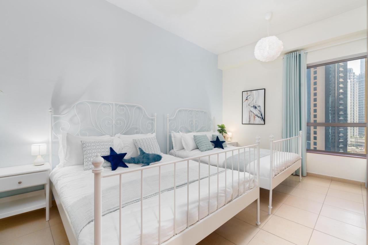 Ultimate / 7 Beds / Sea, Jbr And Ain Views / 3 Min Walk To Jbr / Large Families Or Groups / Perfect Vacation Destination Dubai