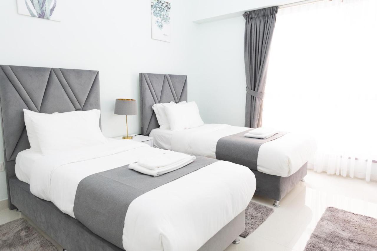 Happy Season - Jbr Apartments, Beach Front, Top Furnished Apartment Dubai