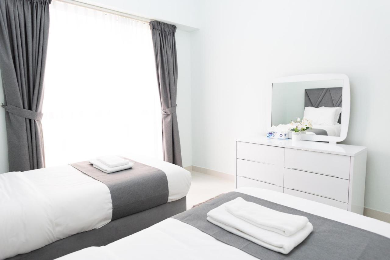 Happy Season - Jbr Apartments, Beach Front, Top Furnished Apartment Dubai
