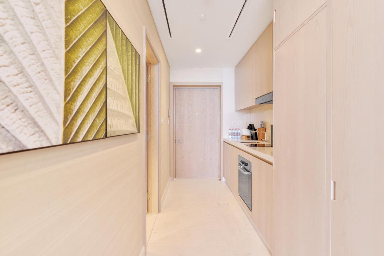 Apart Otel Ultra Luxury Palm Tower With Shared Facilities Dubai