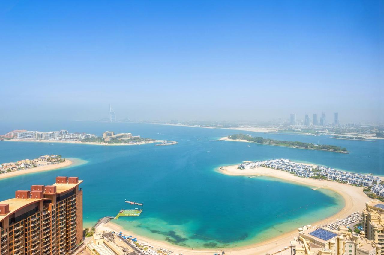 Ultra Luxury Palm Tower With Shared Facilities 5* Dubai