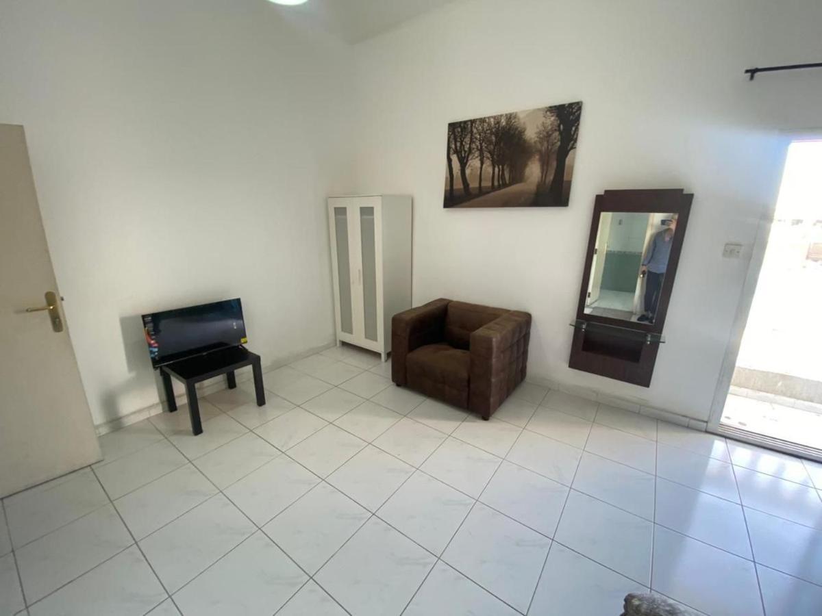 Guest house Comfortable Private In Compound Housing
