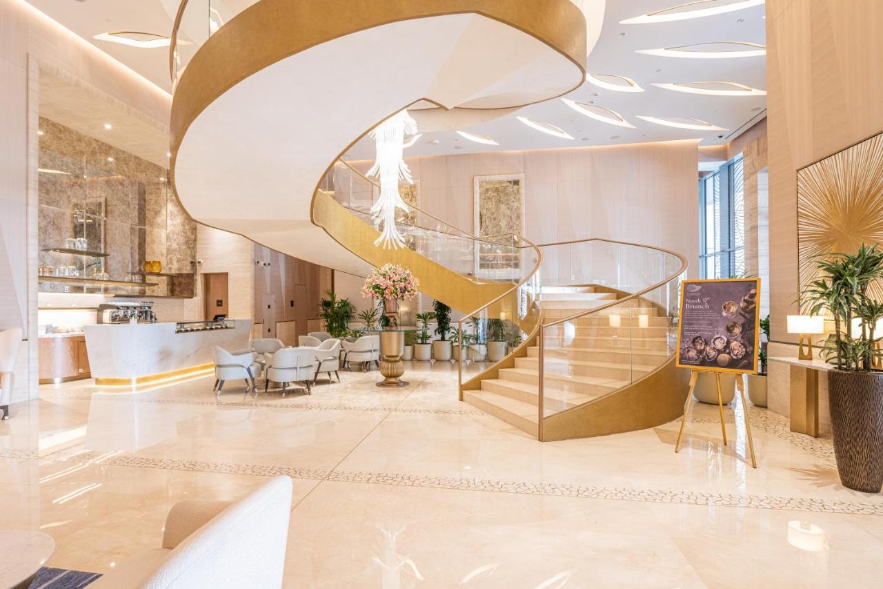 Ultra Luxury Palm Tower With Shared Facilities 5*