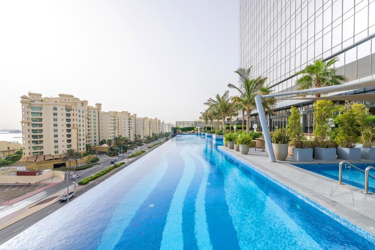Ultra Luxury Palm Tower With Shared Facilities 5* Dubai
