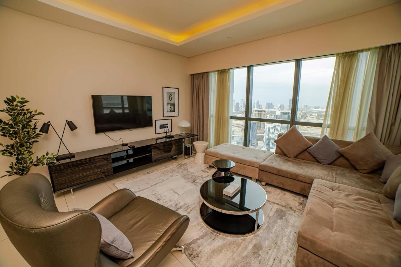 Luxury 2br In Paramount Towers Business Bay Apartment