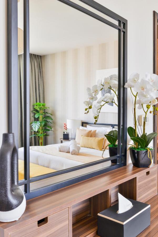 Nassima/voco Tower - Luxury - 5* Amenities Dubai