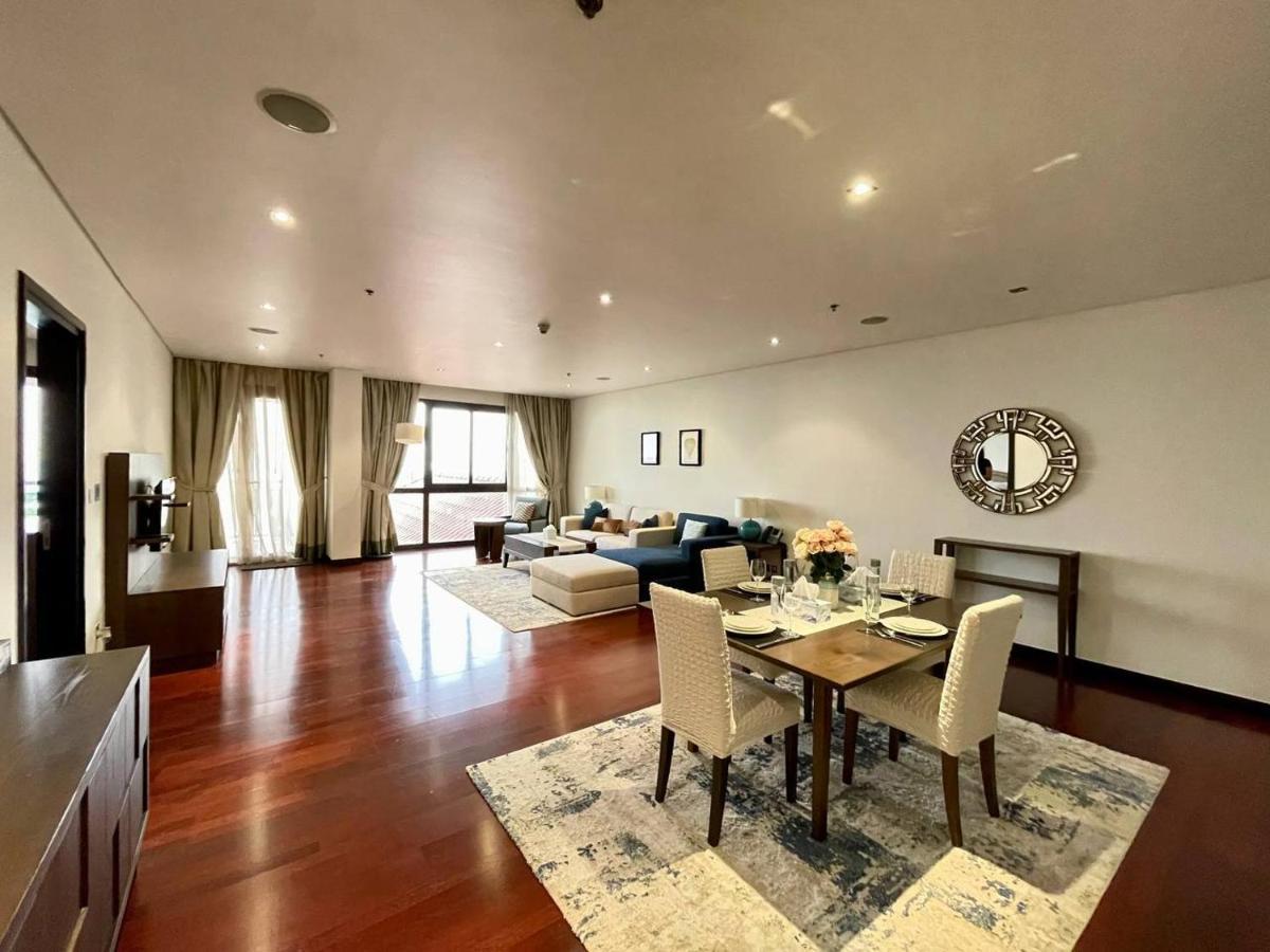 Signature Living Resort Apartments With Private Beach And Laguna Pool , Palm Jumeirah Apartment
