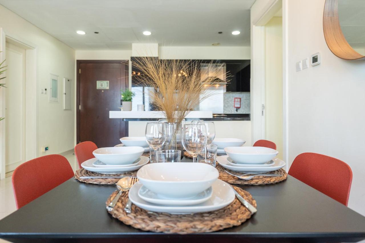 Holiday home Dlx 21st Flr 3br Pool Gym Near Mall By Belvilla *