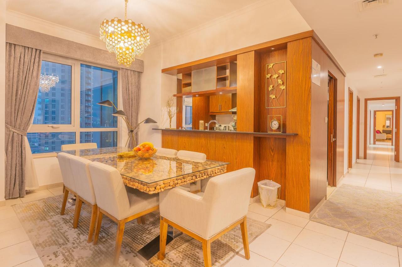 Spectacular Burj & Fountain View - Luxurious 3 Bedrooms & Maids - The Residences