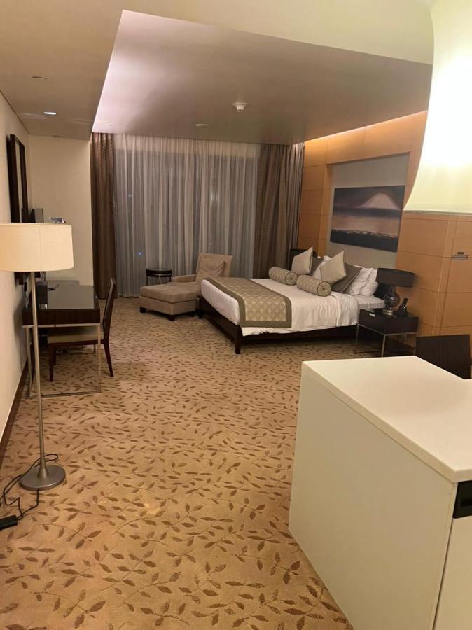Apartment Address Mall Fashion Avenue 1 Bedroom 34 Floor *