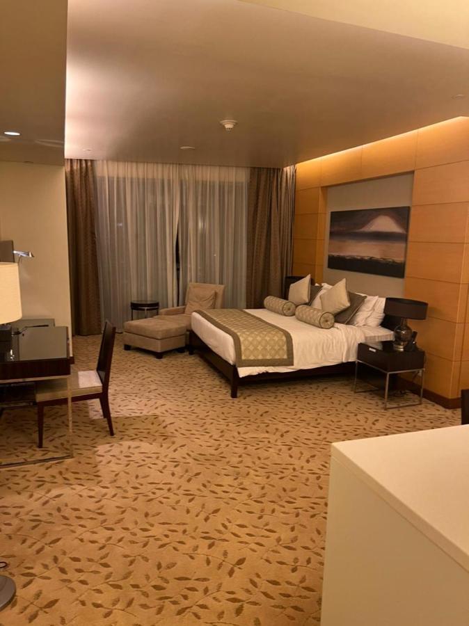 Address Mall Fashion Avenue 1 Bedroom 34 Floor Dubai