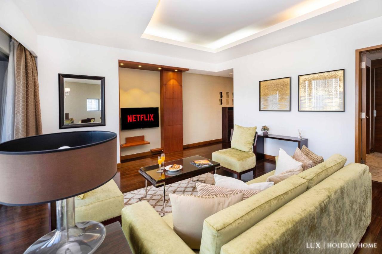 Lux The Emaar Fashion Avenue Apartamento