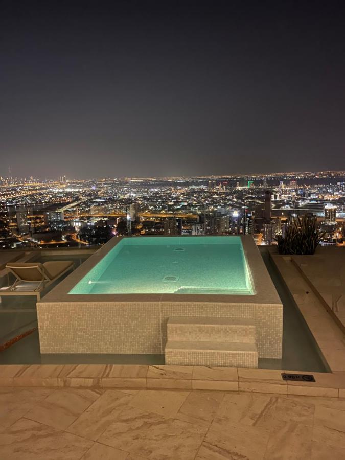 Skyvilla Fivehotel Jvc Private Pool * Dubai