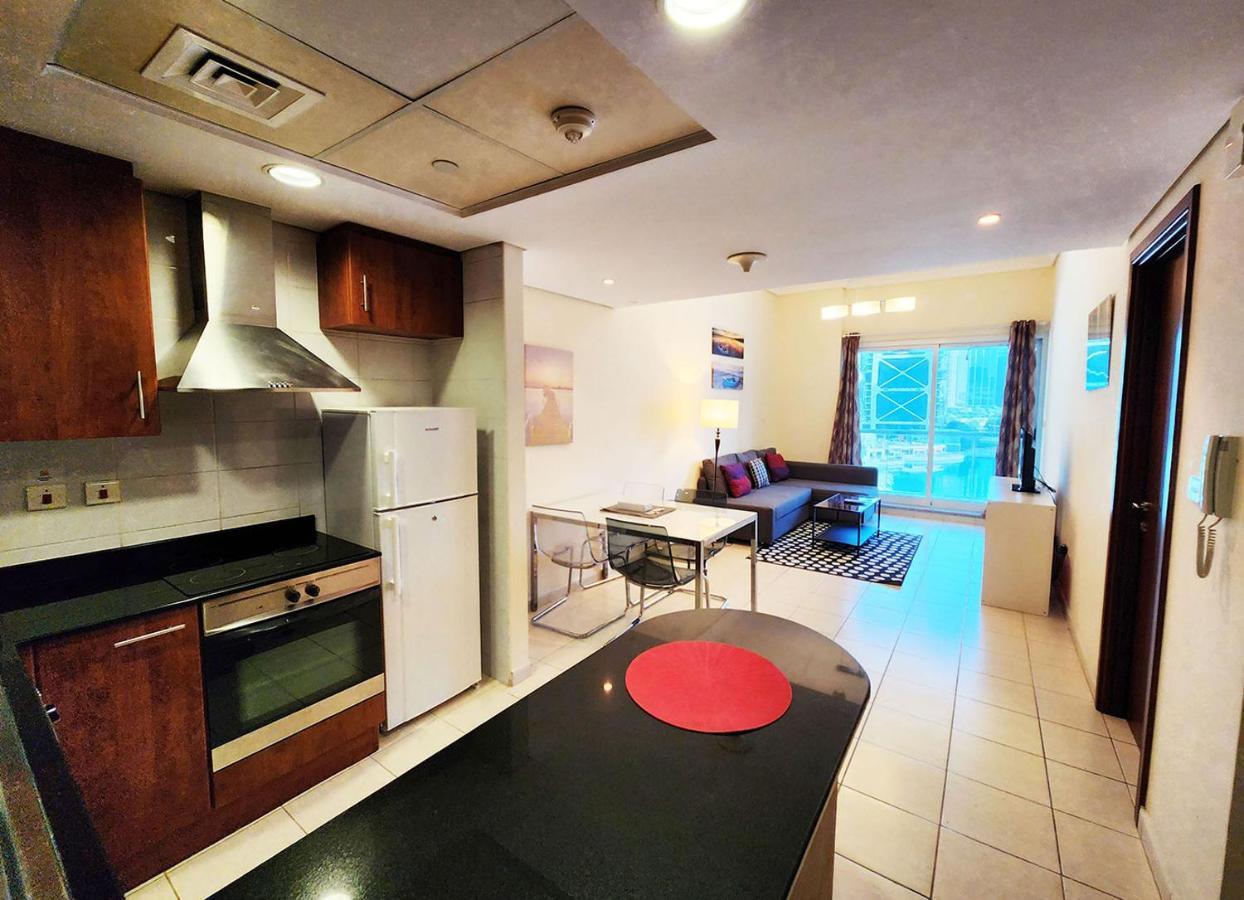 Rh- Lake Terrace, Cluster D, Jlt, 1br Near Metro * Dubai