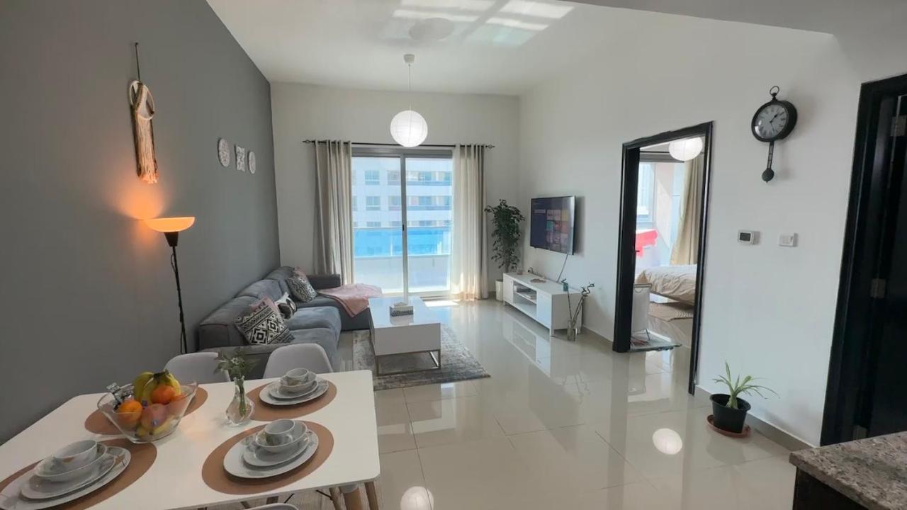 Daire Himalaya Homes Lovely 1 Bedroom Dubai