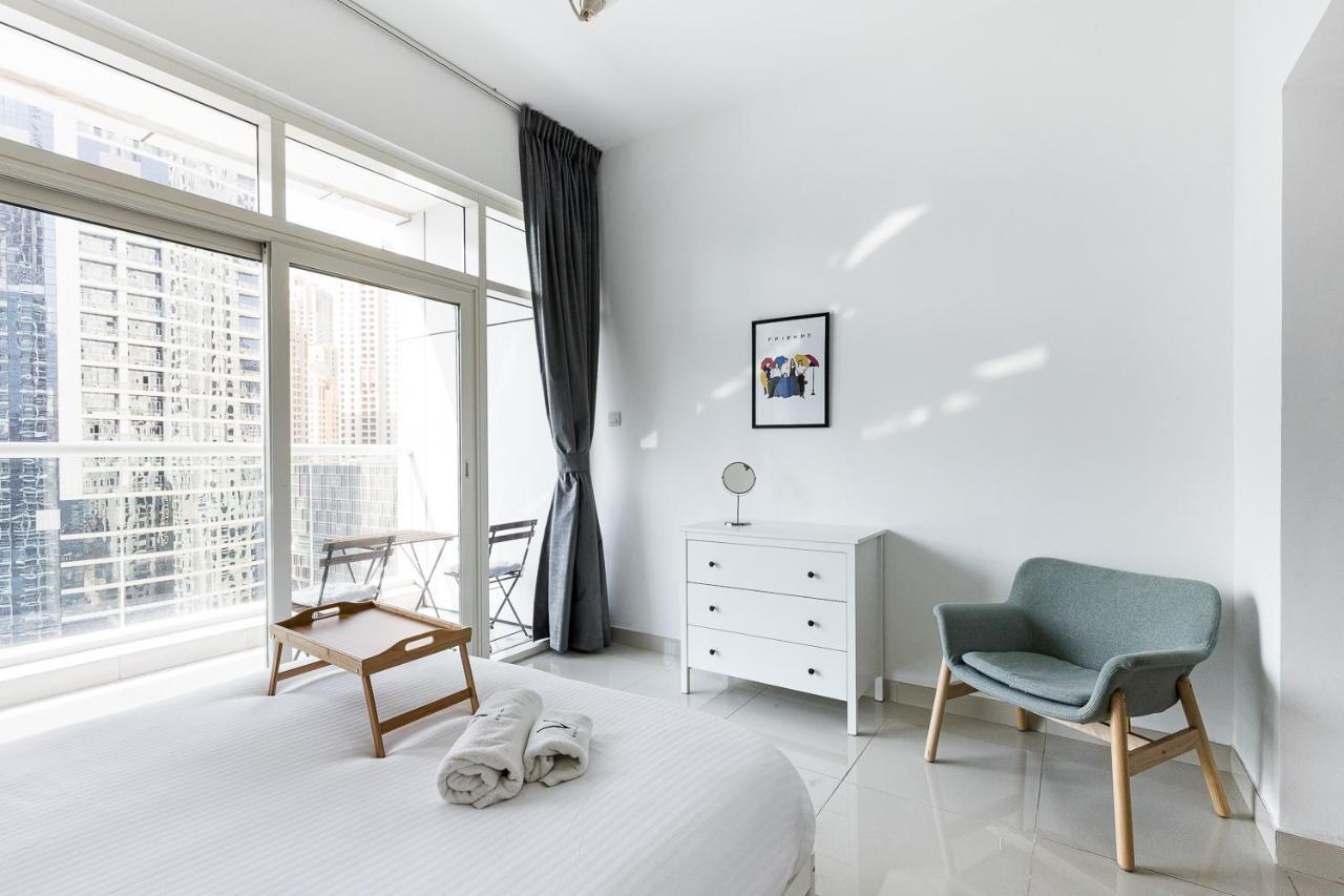 Lovely Unit With Marina View Holiday home Dubai