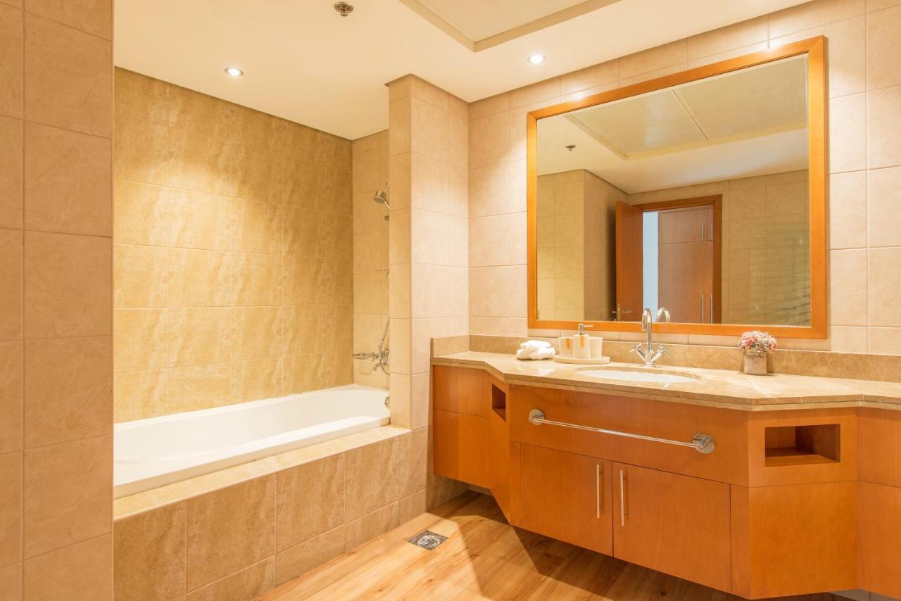 Al Fattan I Sea View I Luxury Jbr I Free 5 Star Access! * Dubai