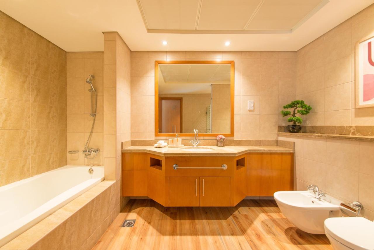 Al Fattan I Sea View I Luxury Jbr I Free 5 Star Access! * Dubai