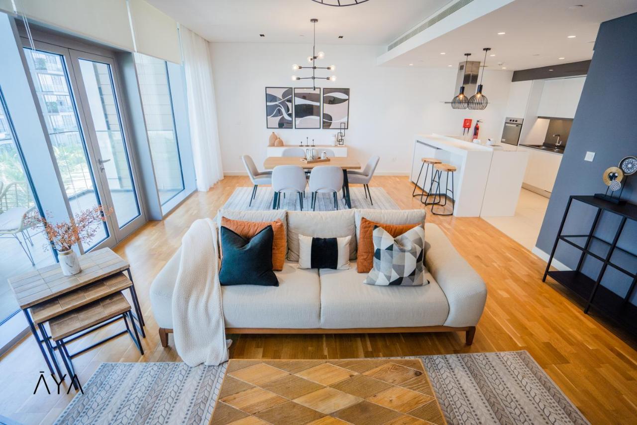 Daire Aya Boutique - Stunning 1br Surrounding The Sea Views & Ain *