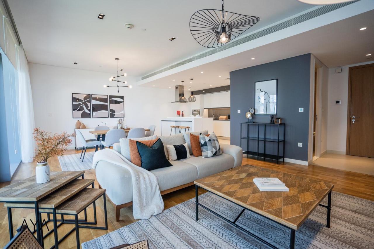 Aya Boutique - Stunning 1br Surrounding The Sea Views & Ain Daire *