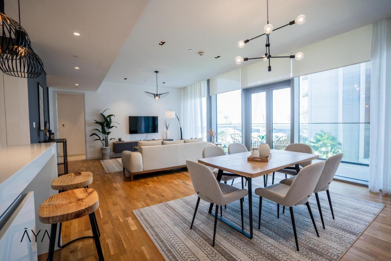 Aya Boutique - Stunning 1br Surrounding The Sea Views & Ain Daire