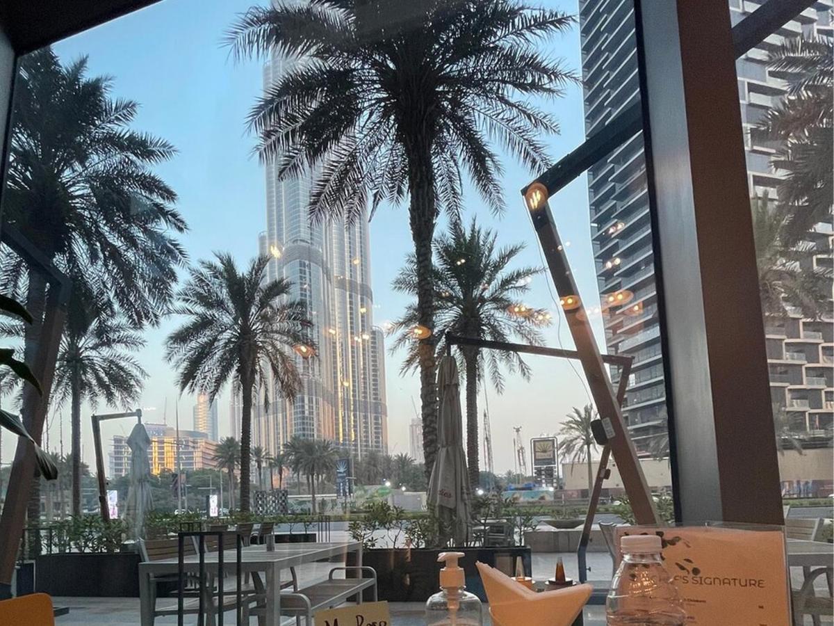 Cosmos Living Downtown * Dubai