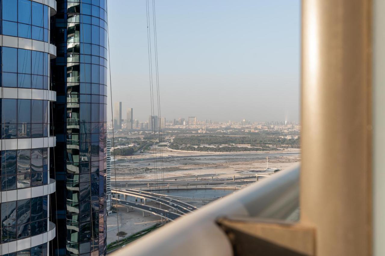 Apartment Lux Bnb Paramount Tower I Burj Views