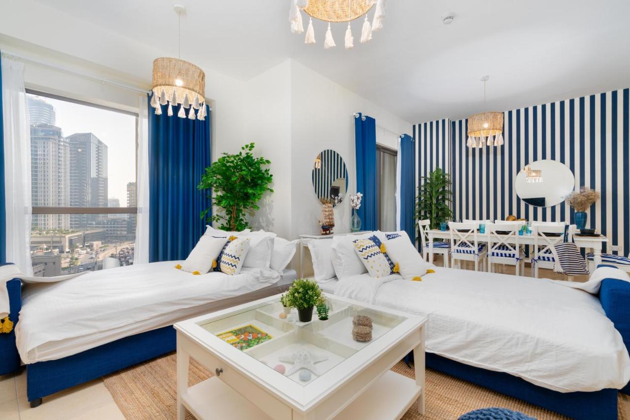 Apartment Ultimate / 7 Beds / Sea, Jbr And Ain Views / 3 Min Walk To Jbr / Large Families Or Groups / Perfect Vacation Destination