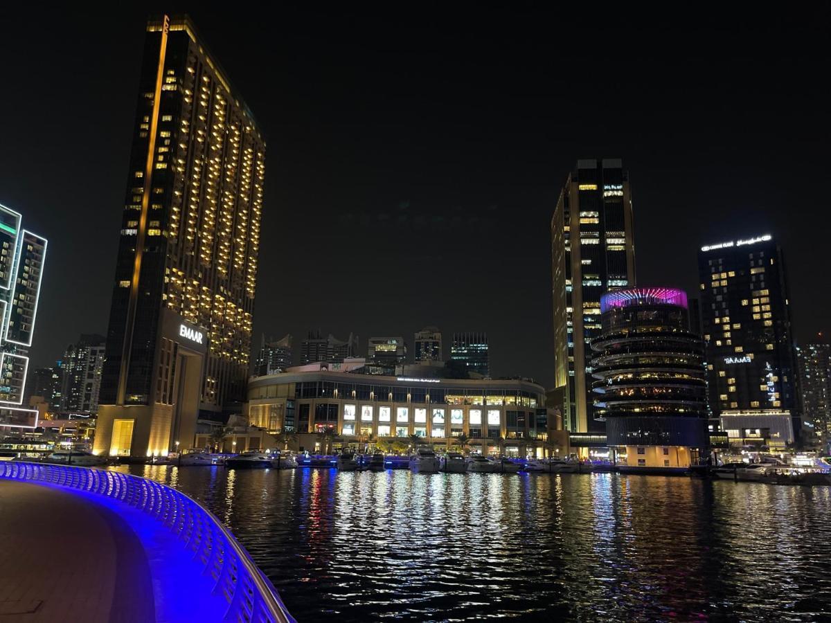 Luxury With Marina View Close To Jbr And Metro With Shared Kitchen *