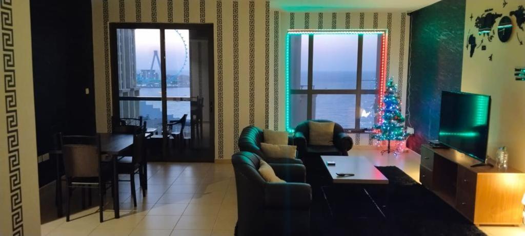 Delhi Backpackers * Dubai
