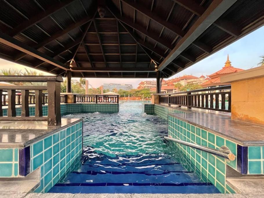 Marvelous Private In Palm Within Anantara 5 Star Apartment Dubai