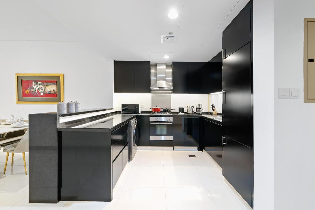 Homey 2br Damac Maison Cour Jardin, Business Bay Apartment *