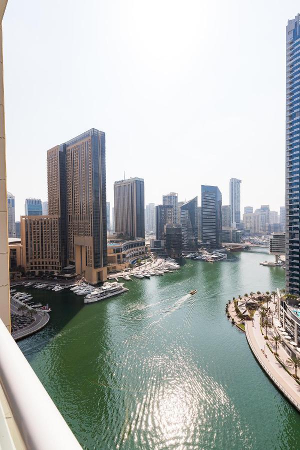 Lovely Unit With Marina View