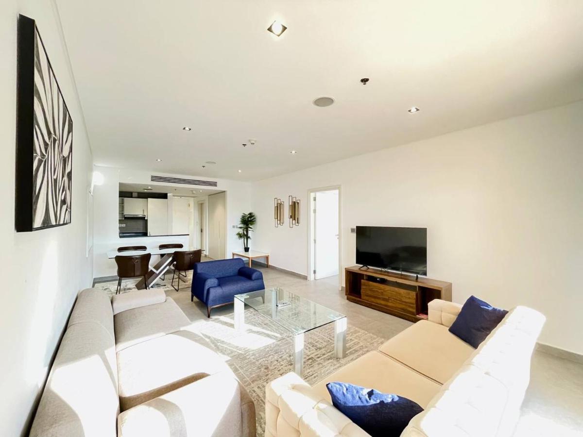Apartment Signature Living Resort Apartments With Private Beach And Laguna Pool , Palm Jumeirah