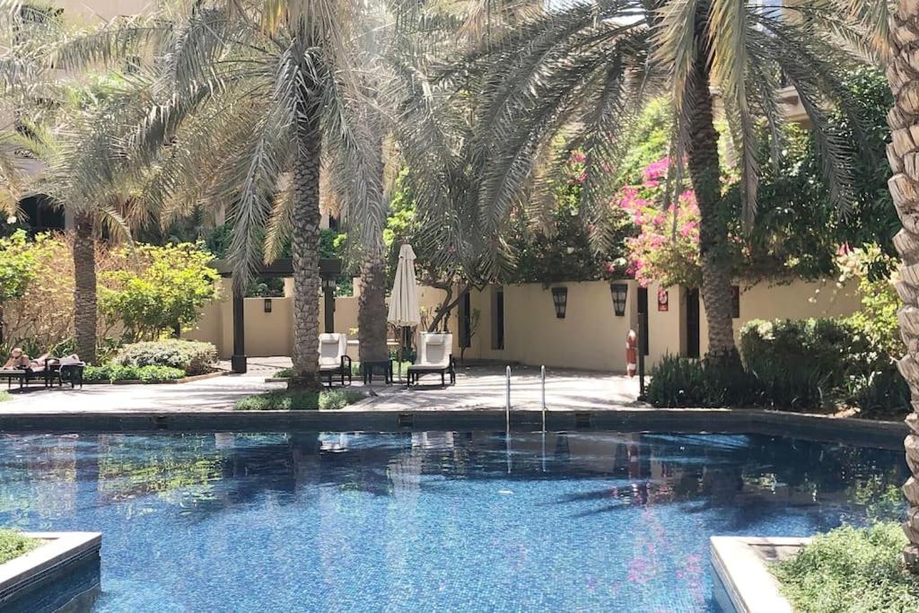 2 Bedroom Old Town Garden - The 108 Residences