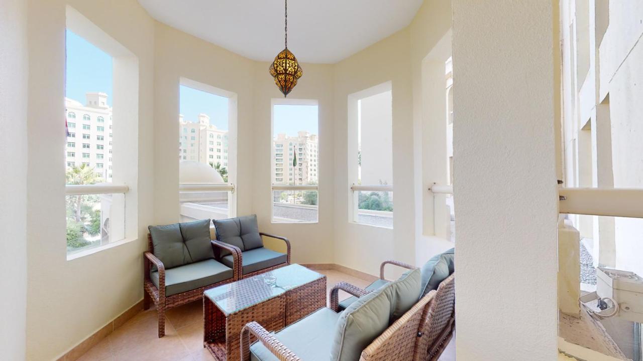 Apartment Elegant 2 Bedroom With Access *