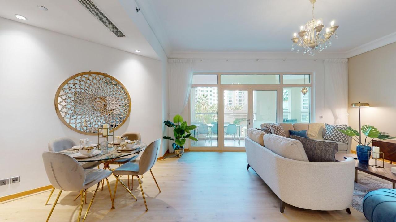 Apartment Elegant 2 Bedroom With Access