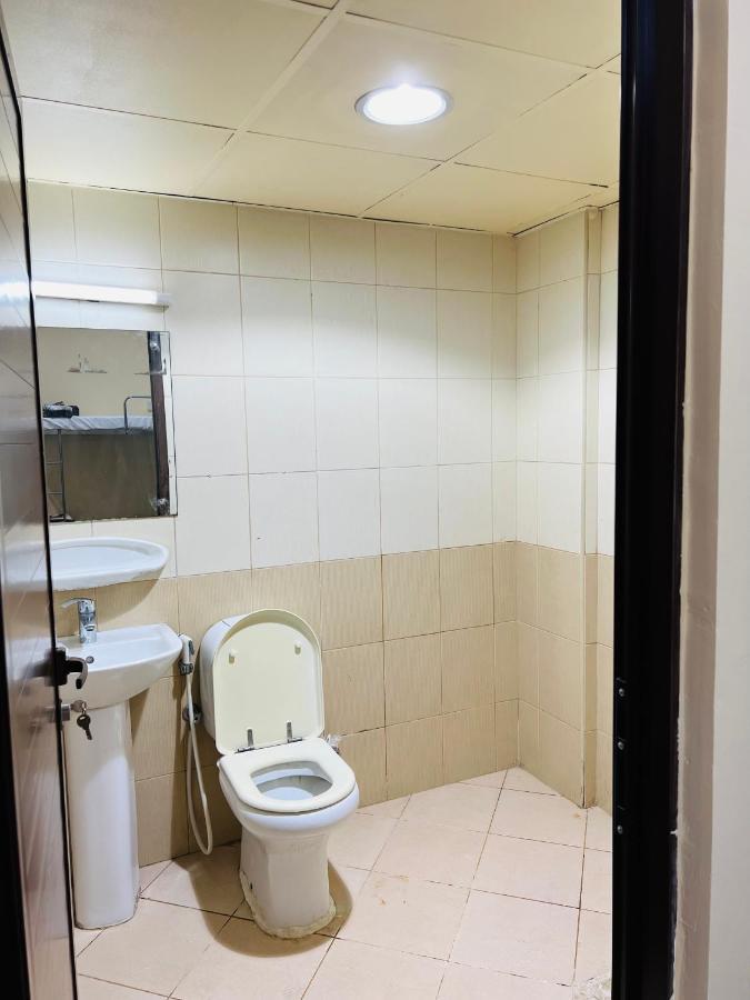 Comfort Tourist Place For Male * Dubai