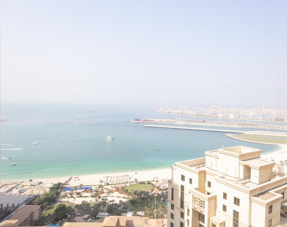 Happy Season - Jbr Apartments, Beach Front, Top Furnished Apartment *