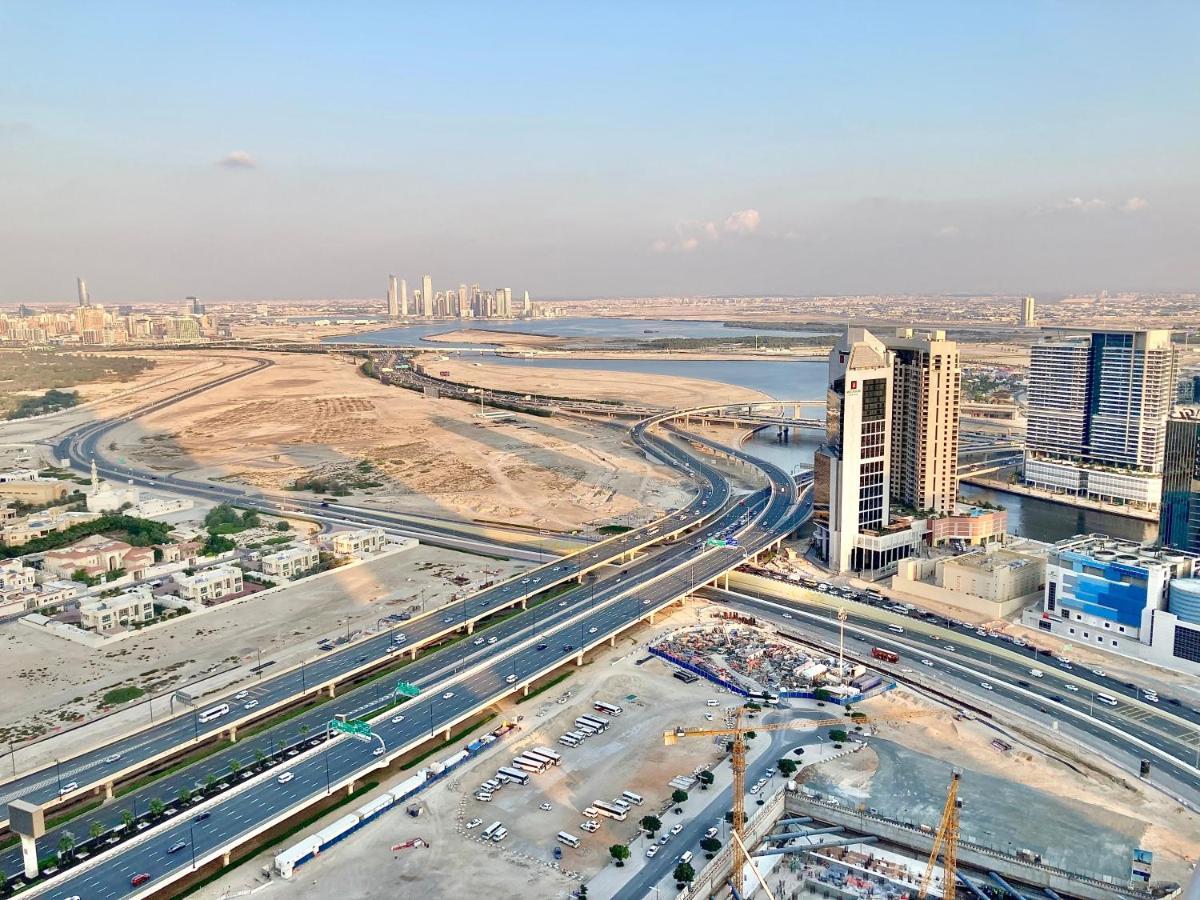 Daire Superhost - High-rise Chic Apt With Incredible Skyline Views *