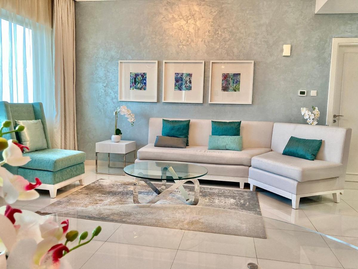 Superhost - High-rise Chic Apt With Incredible Skyline Views Daire