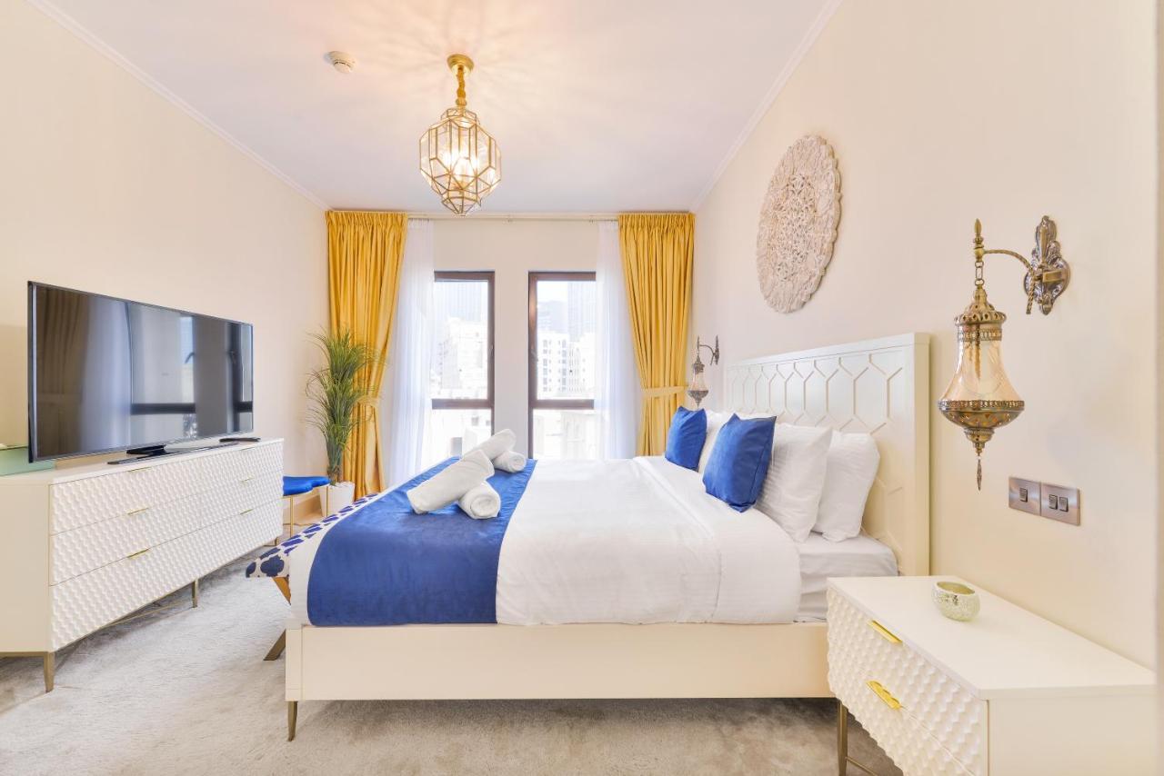 Ultra Luxury Downtown - Full Burj Khalifa View - 5 Min Walk To Mall! Apartment