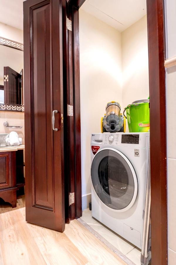 Ultra Luxury Downtown - Full Burj Khalifa View - 5 Min Walk To Mall! *