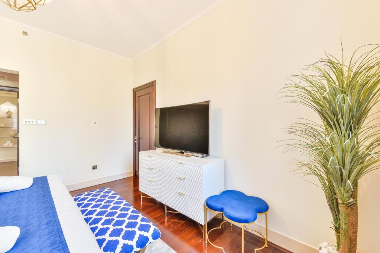 Ultra Luxury Downtown - Full Burj Khalifa View - 5 Min Walk To Mall! Apartment Dubai