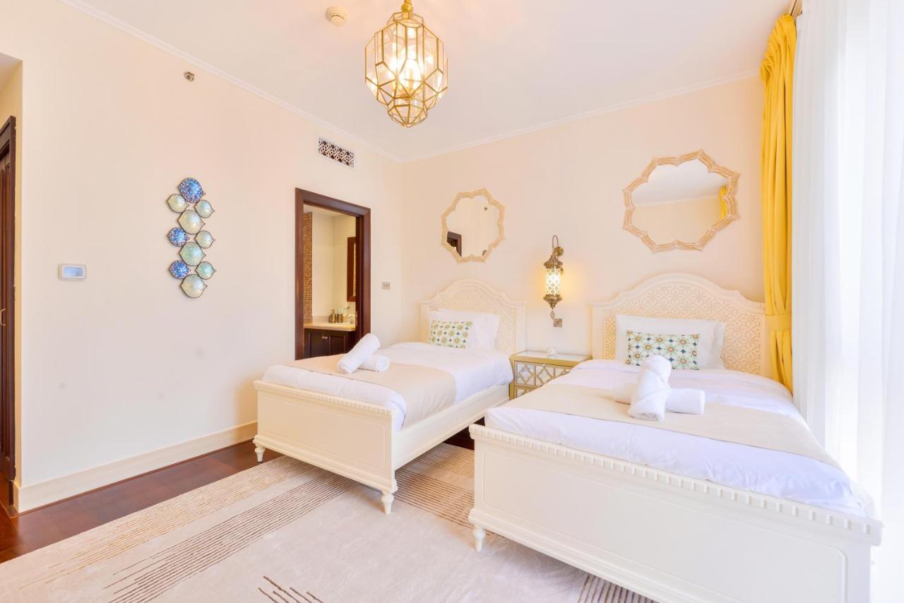 Apartment Ultra Luxury Downtown - Full Burj Khalifa View - 5 Min Walk To Mall! *